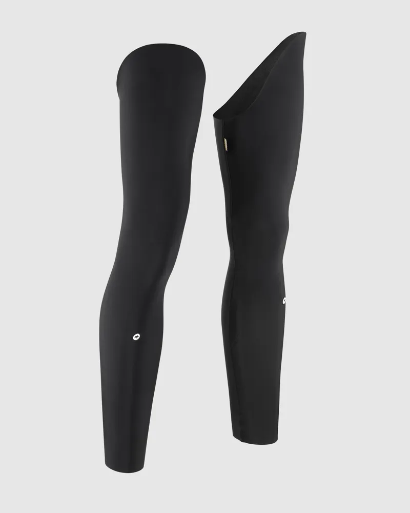 Assos GT Spring Fall Leg Warmers C2 in Black-3